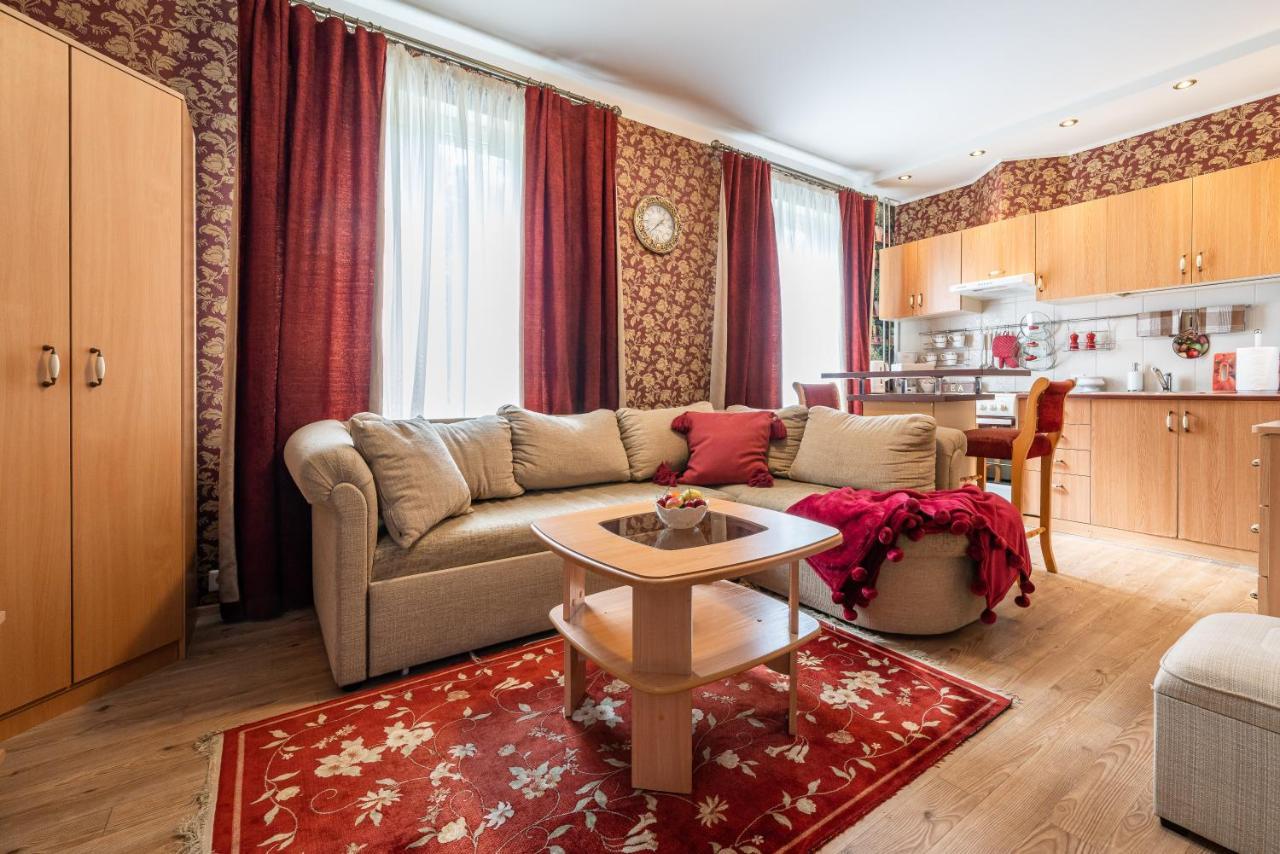 Videviku Villa Apartments Талин Екстериор снимка