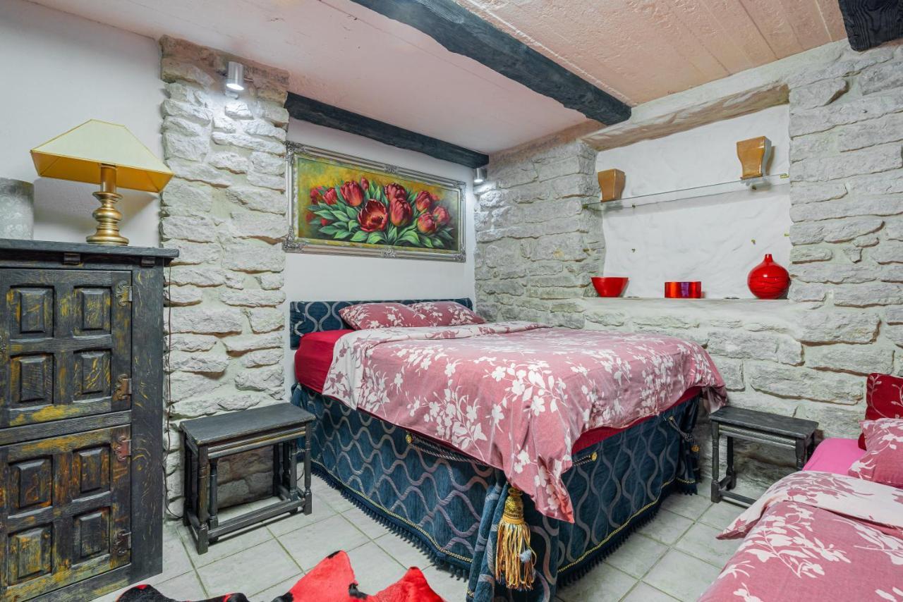 Videviku Villa Apartments Талин Екстериор снимка